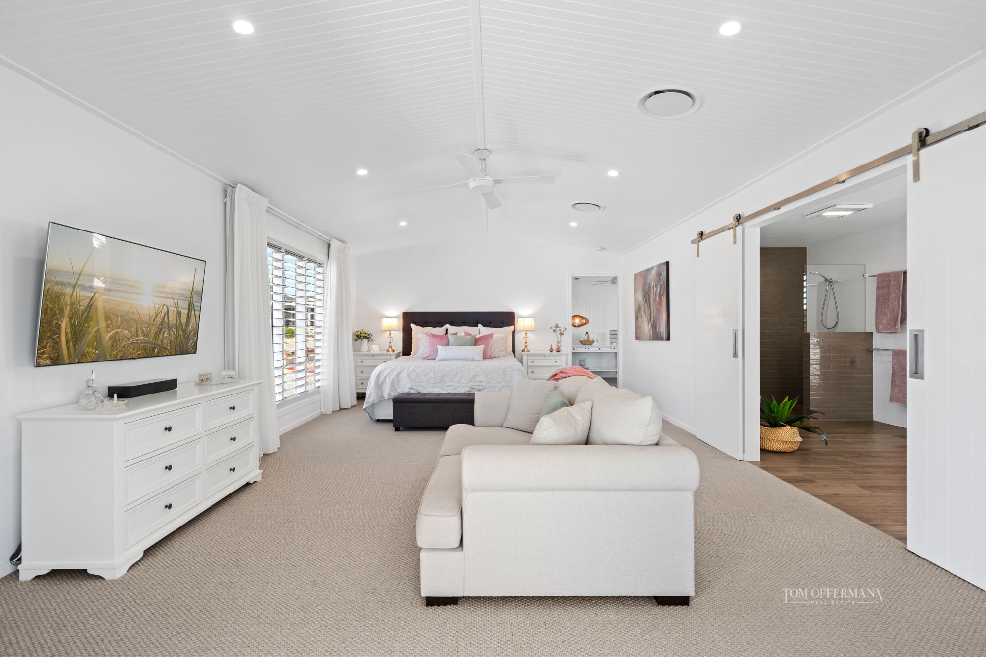 Real Estate For Sale 65 Hilton Esplanade Tewantin , QLD