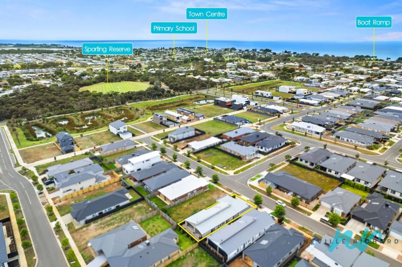 18 Harrington Terrace, St Leonards Neville Richards Real Estate