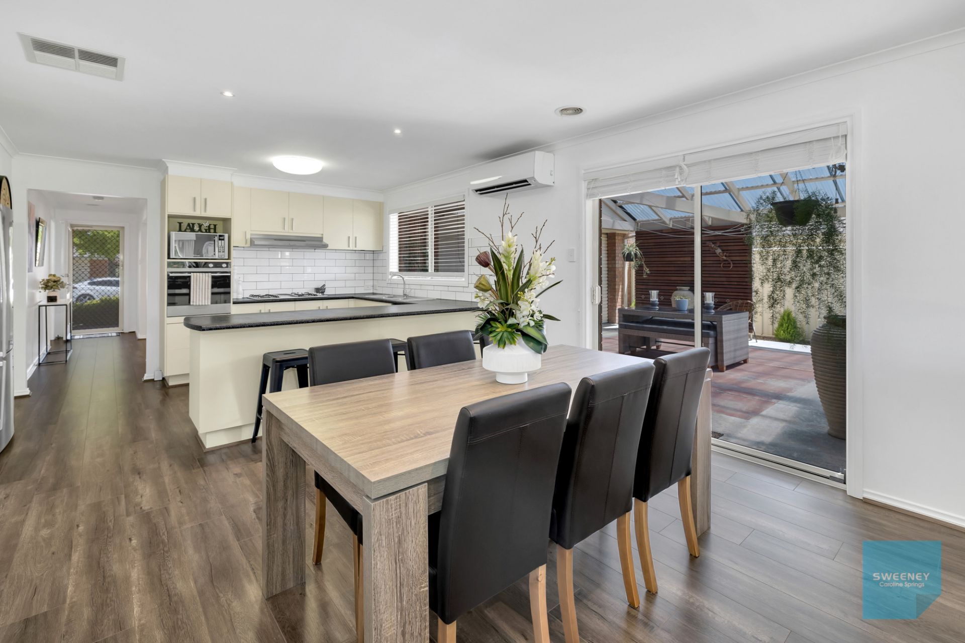 38 Timele Drive, Hillside - Thumbnail 6