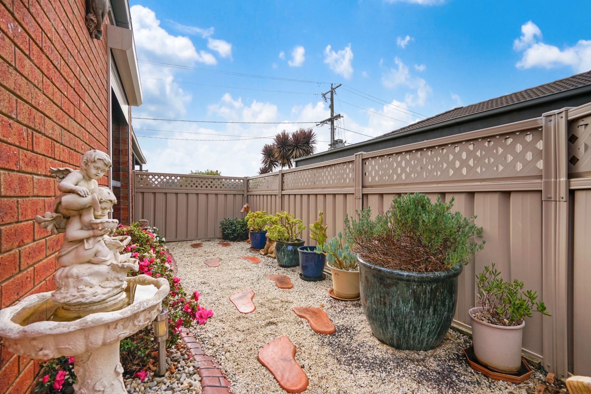 1/75 Hill  Street, Sebastopol, Sebastopol - Thumbnail 2