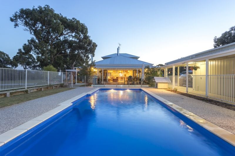 22-24 Goandra Drive, Ocean Grove - Thumbnail 2