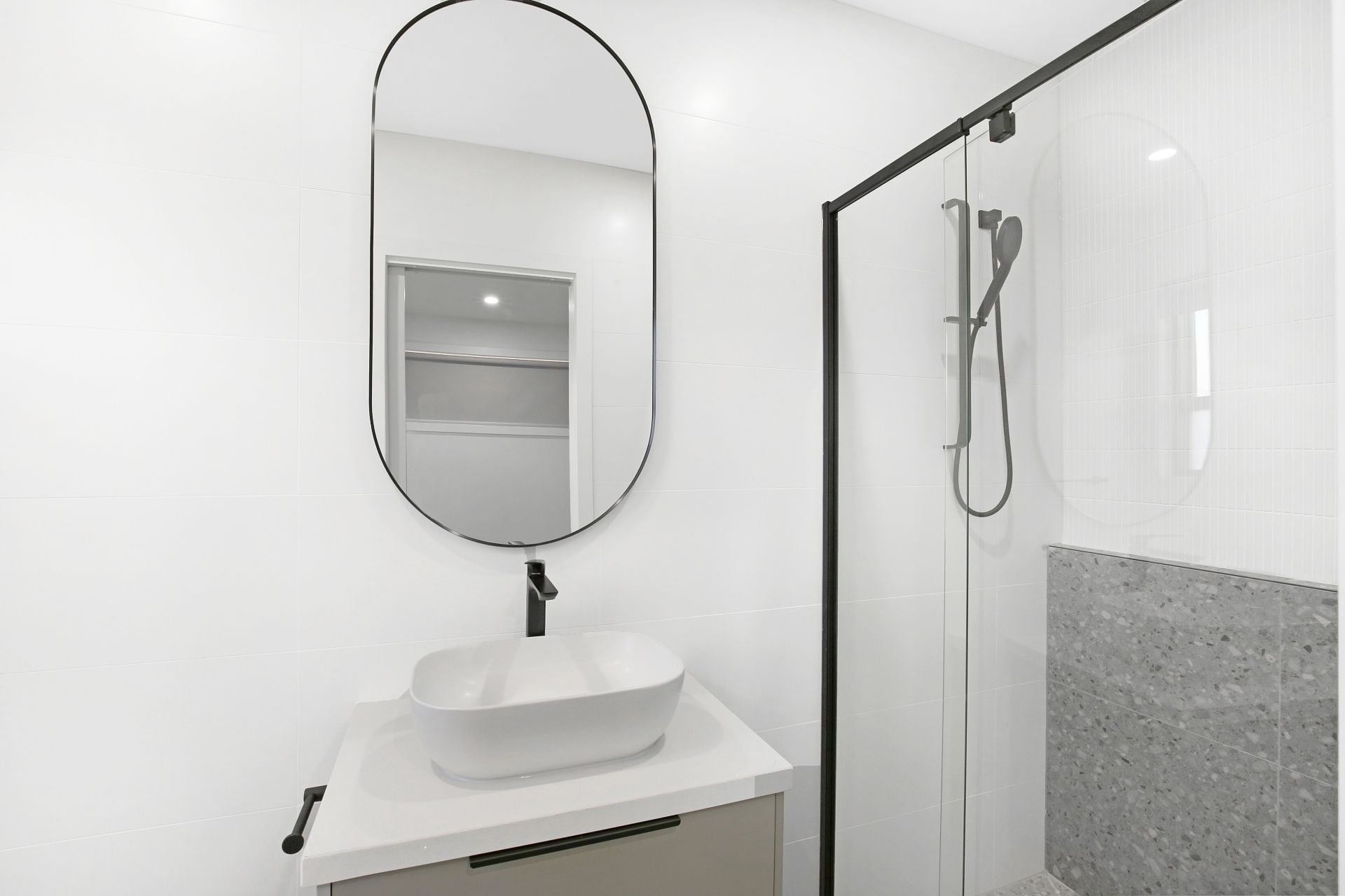 New - Modern Two Bedroom  Townhouse