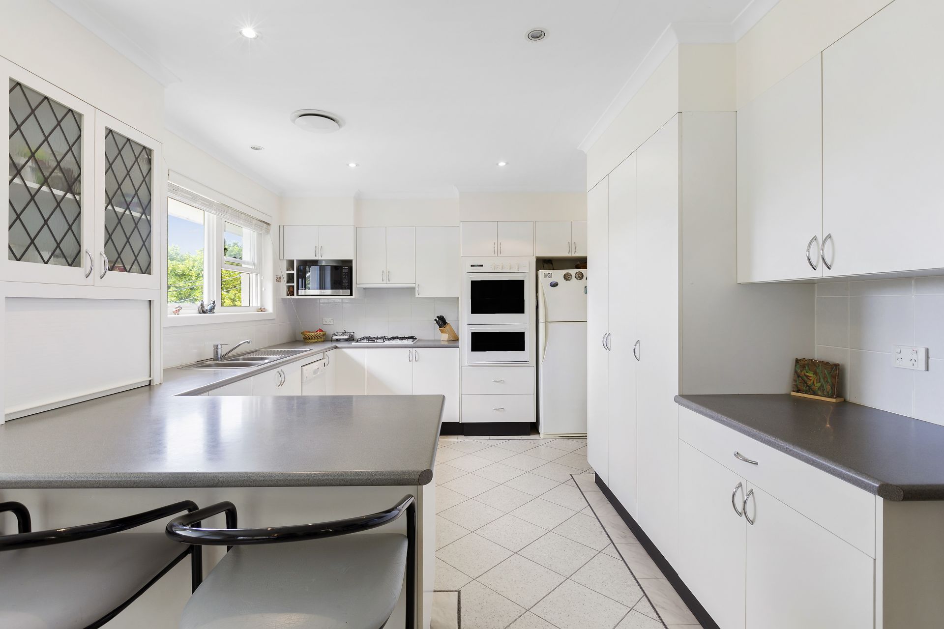 Real Estate For Sale 92 Elanora Road Elanora Heights , NSW