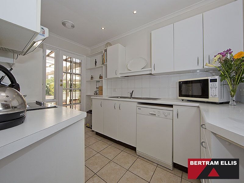 22 Bertel Crescent, Chapman - Thumbnail 7