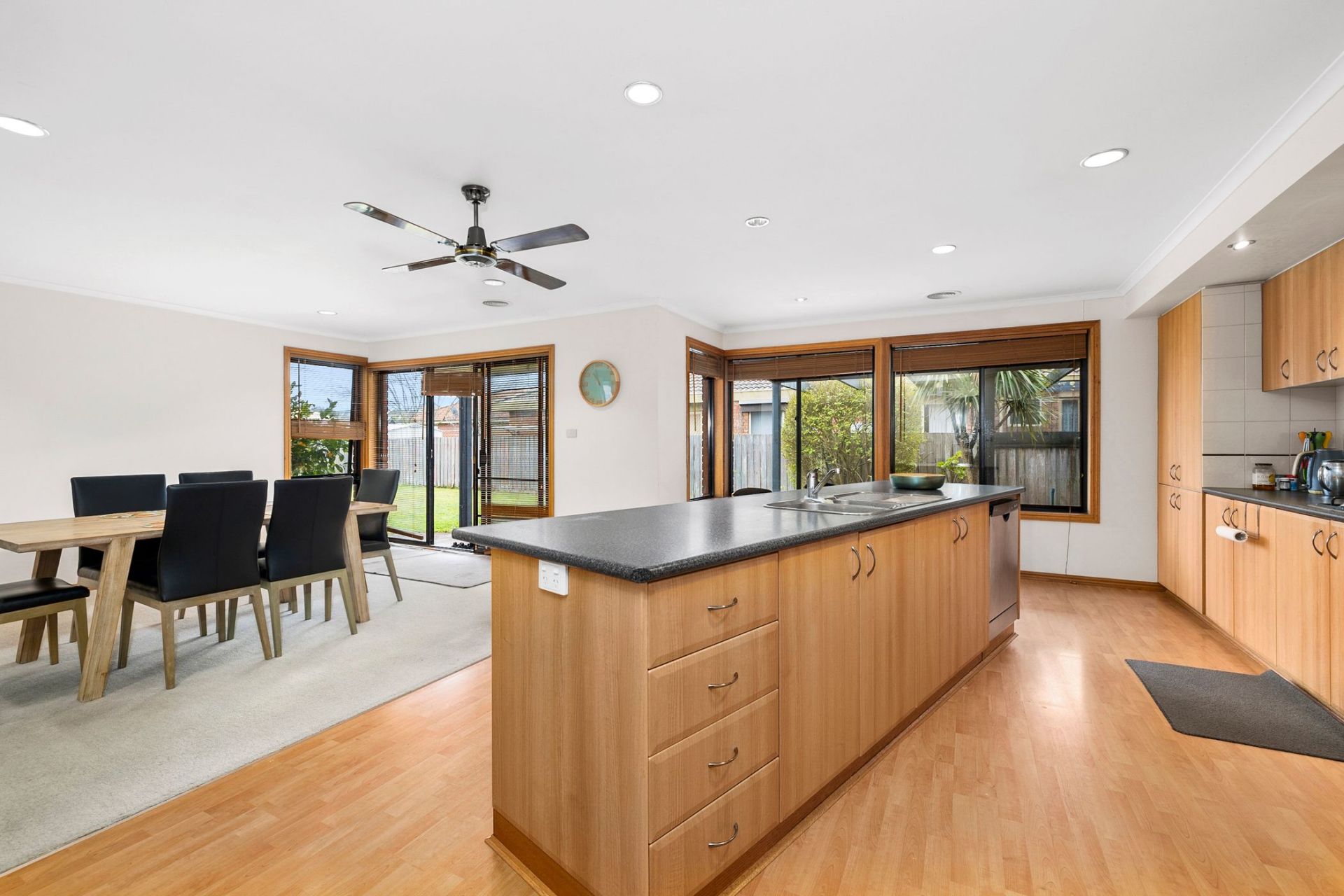 69 Elaine Avenue Alfredton VIC, Alfredton - Thumbnail 7