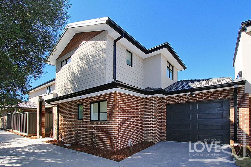 BRAND NEW - AMAZING LOCATION!