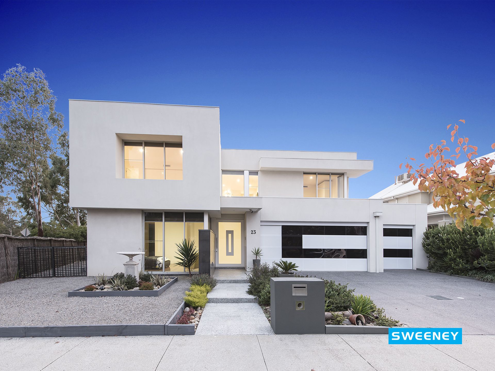 23 Coliban Gardens, Caroline Springs - Thumbnail 2