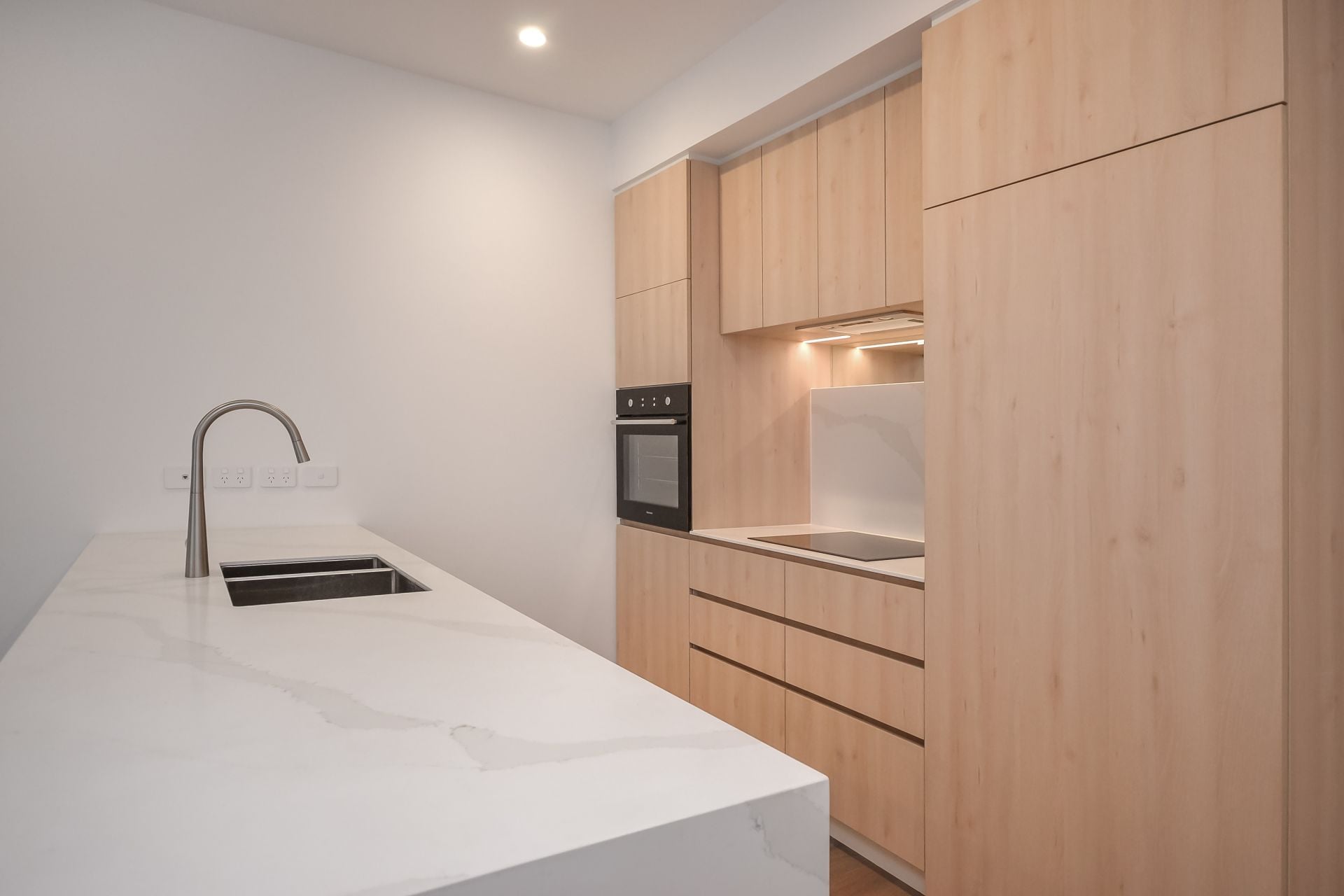 PREMIUM APARTMENT LIVING