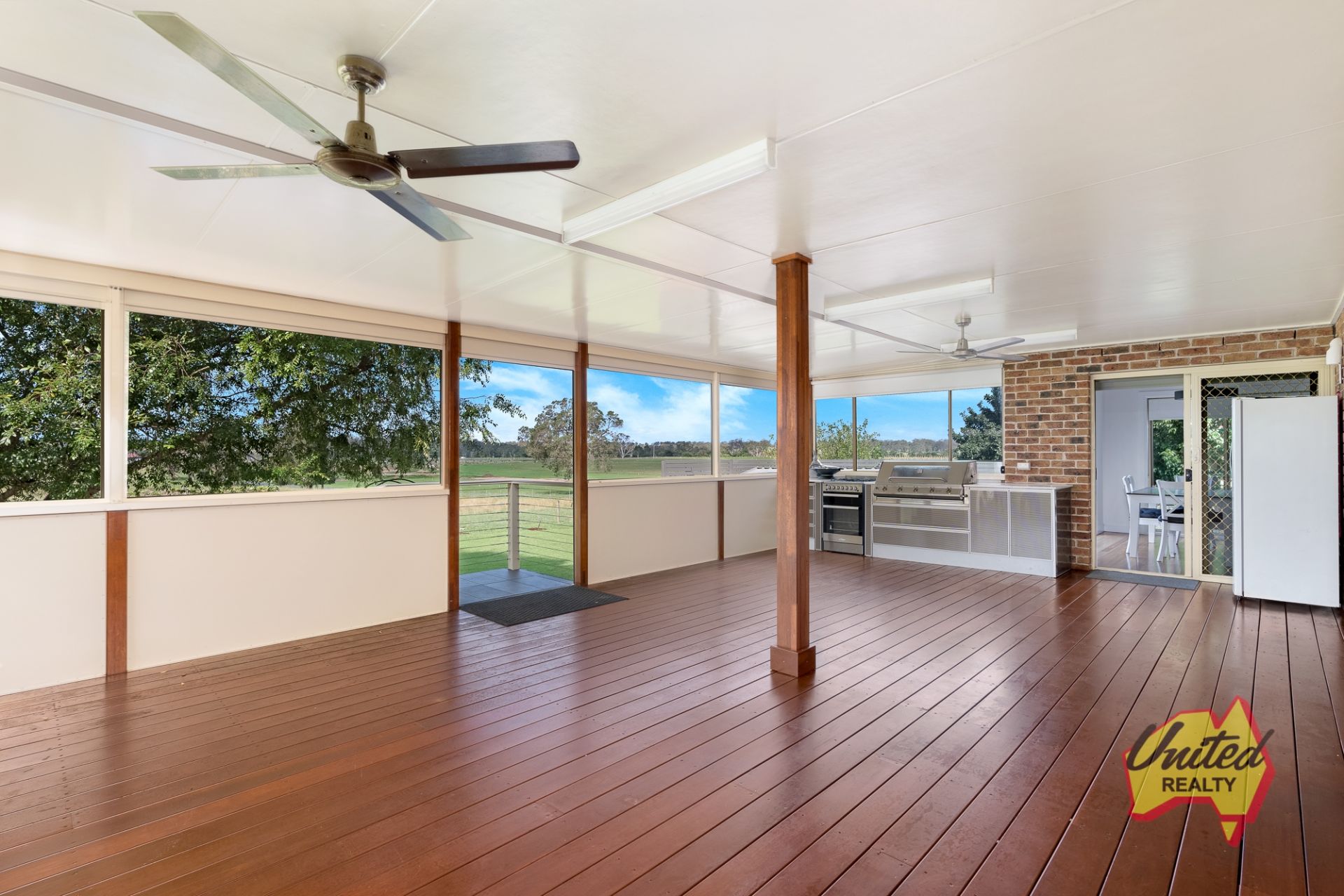 2 Sunnyside Drive, Ellis Lane United Realty