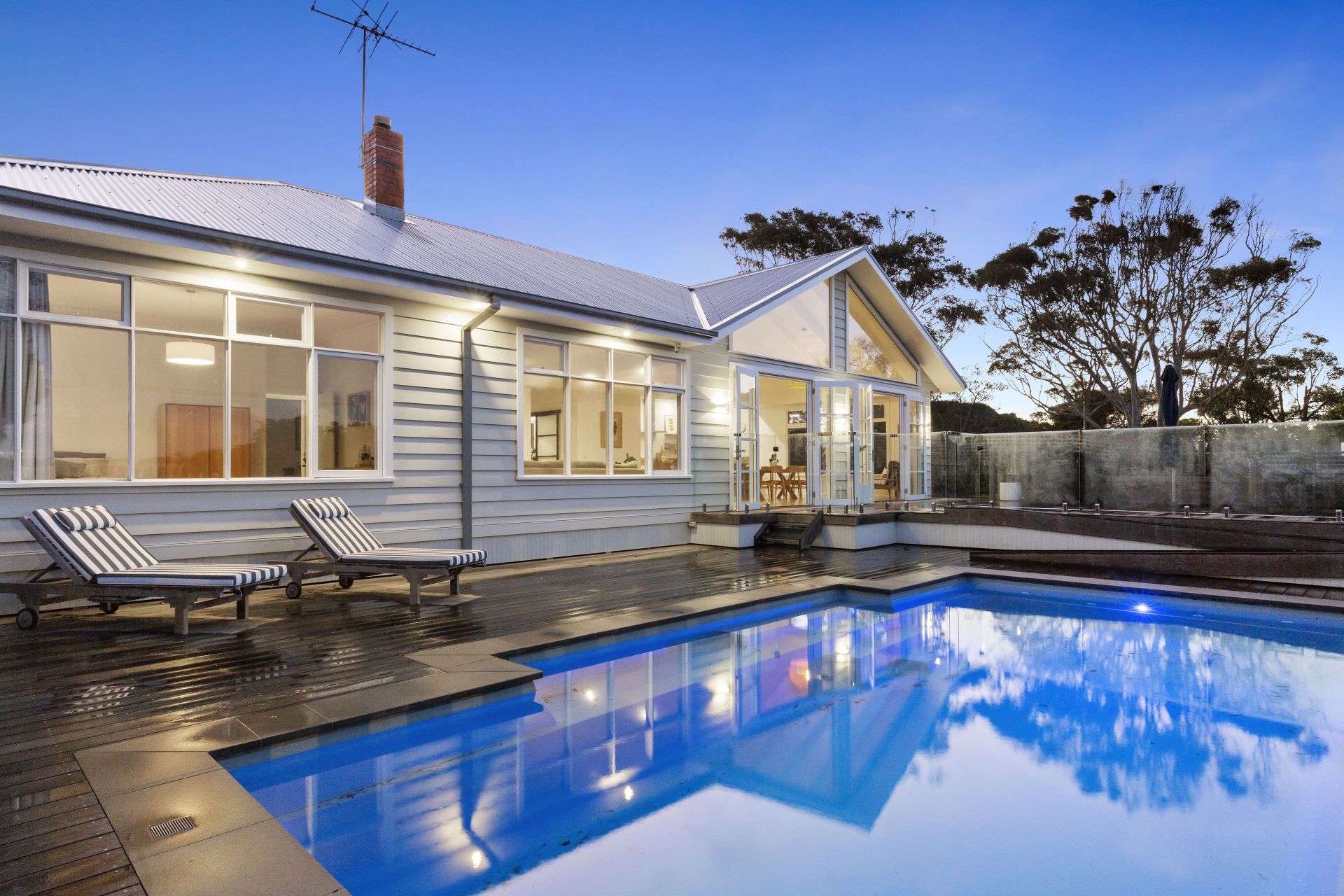 Kay & Burton 53 King Street, Flinders