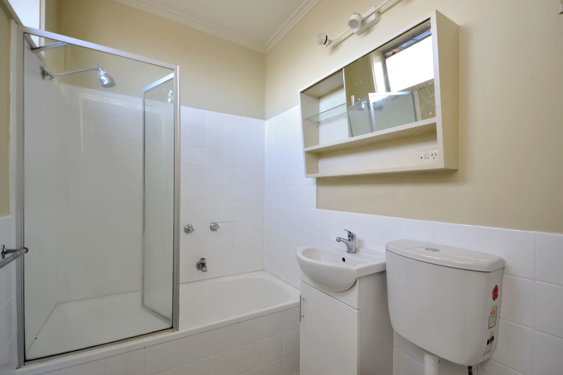 Great one bedroom Preston living