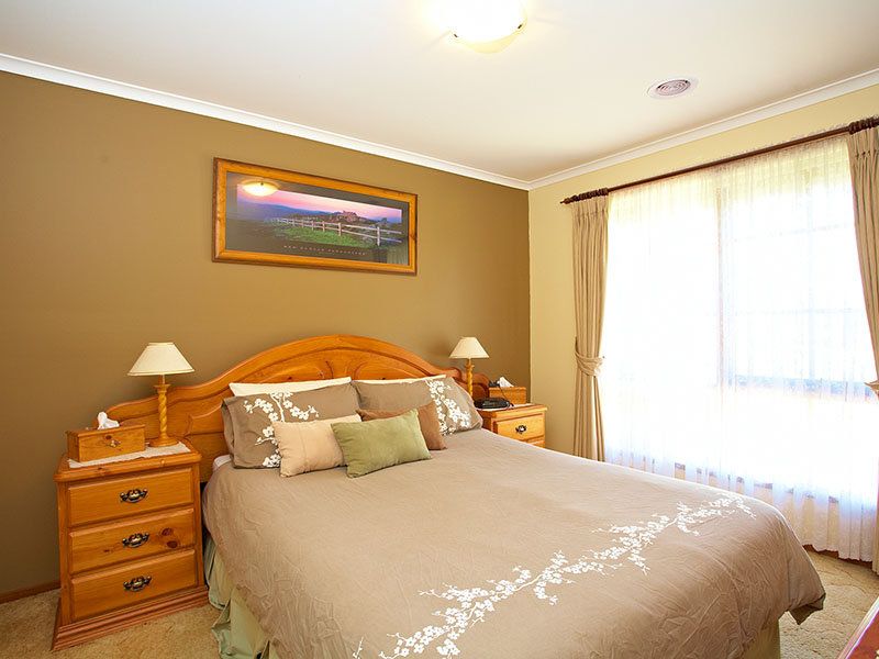 57 Donald St South, Altona Meadows - Thumbnail 6
