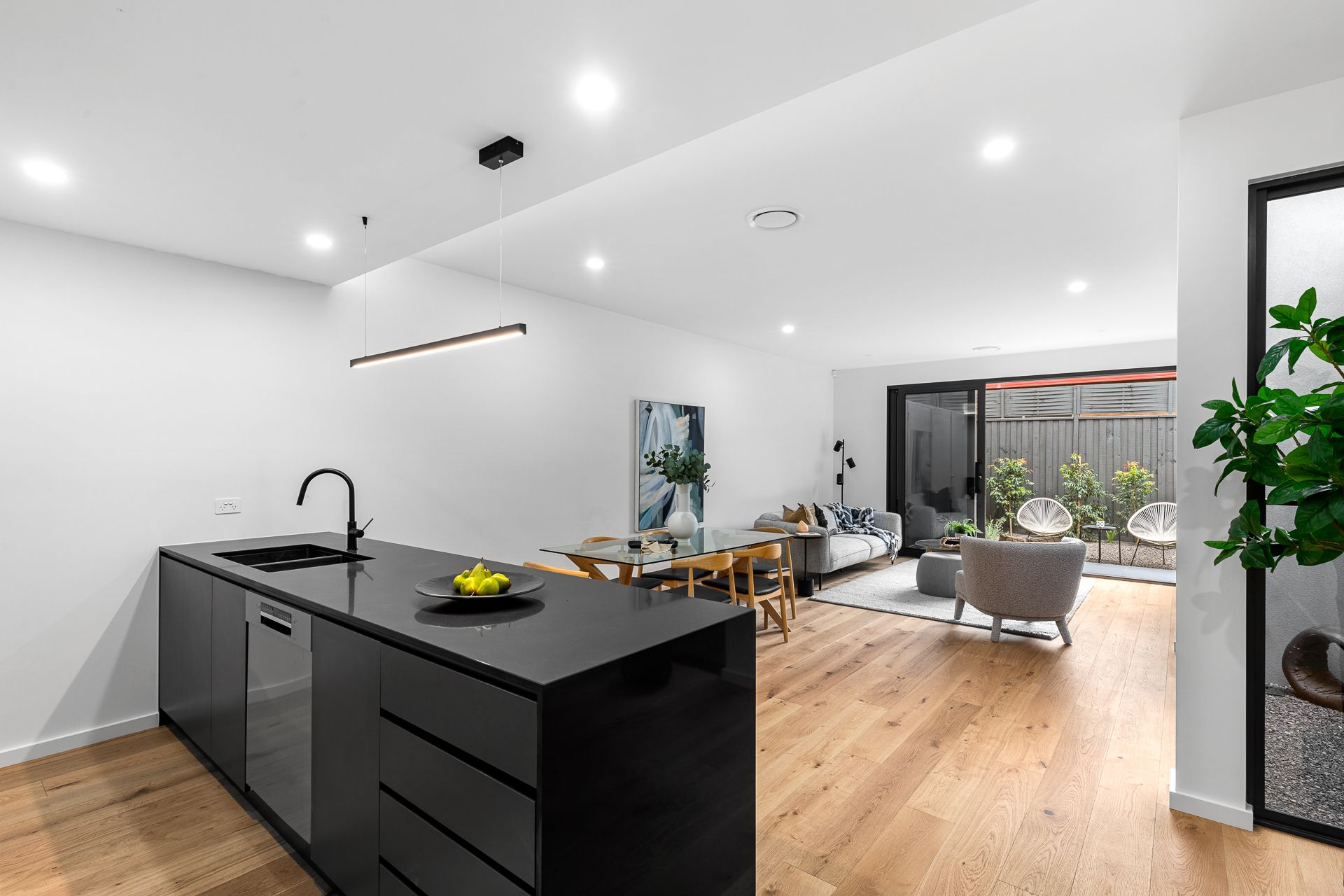 6 Pole Street, Seddon - Thumbnail 4
