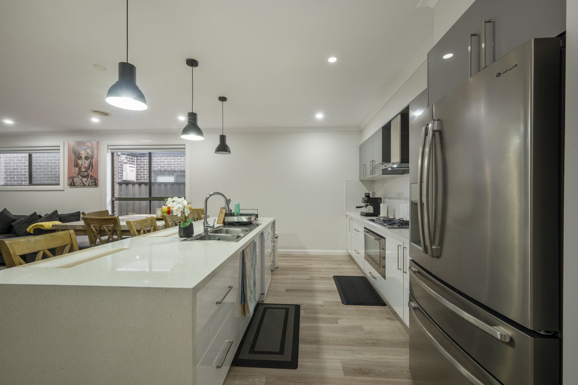 SPACIOUS FAMILY HOME IN A PRIME LOCATION