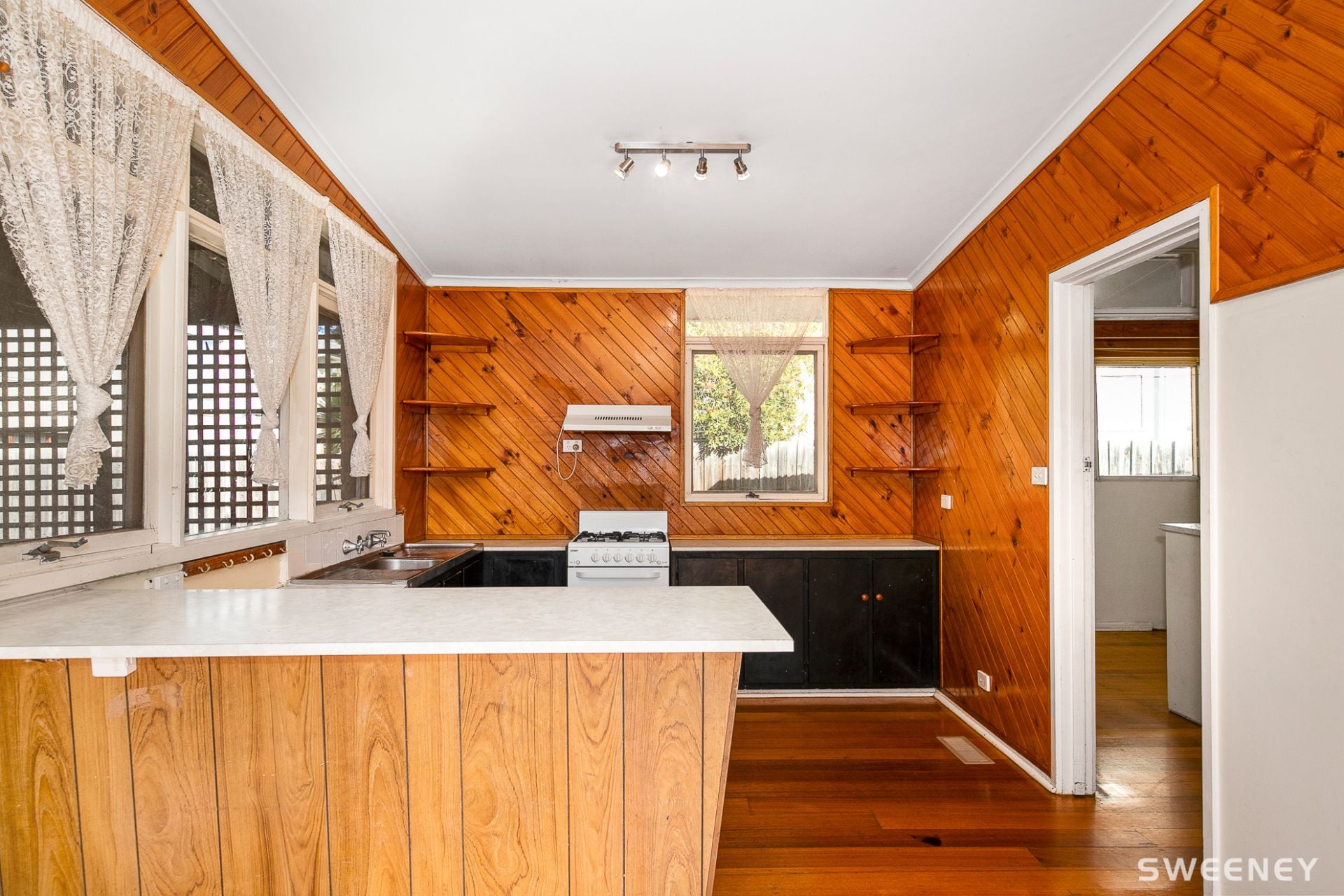 23 Fitzpatrick Drive, Altona Meadows - Thumbnail 5