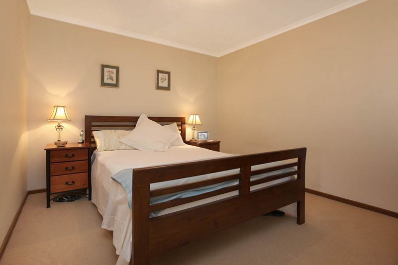 2/229 Queen Street, Altona - Thumbnail 8