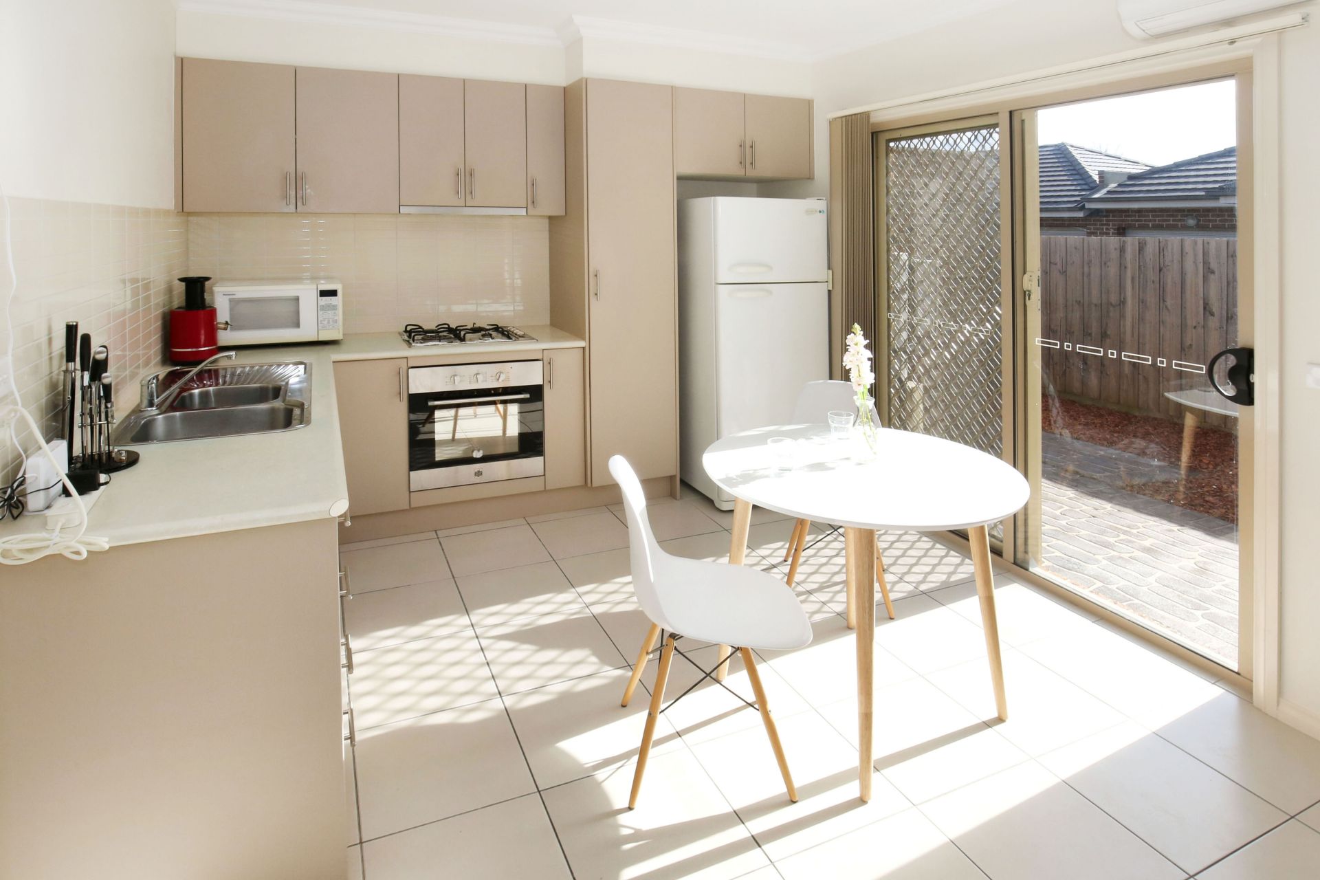 ENTICING LOCATION WITH AN ENVIABLE LIFESTYLE