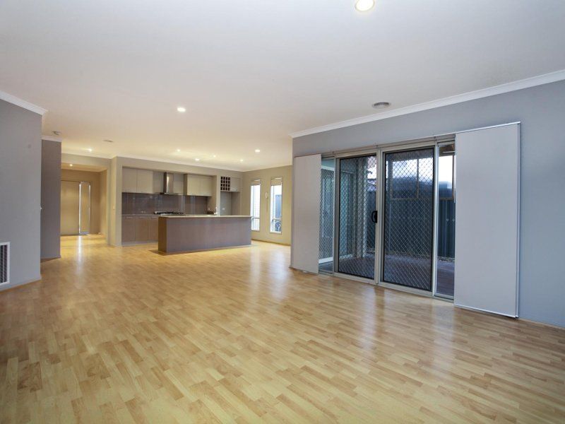 3 Glack Way, Caroline Springs - Thumbnail 5