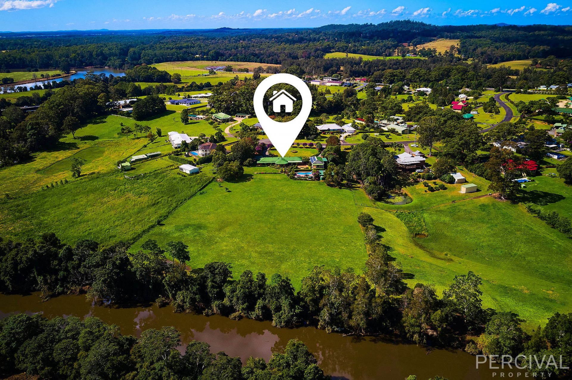 4.3 Acres with Kings Creek Frontage & Separate Cottage, King Creek - Thumbnail 4