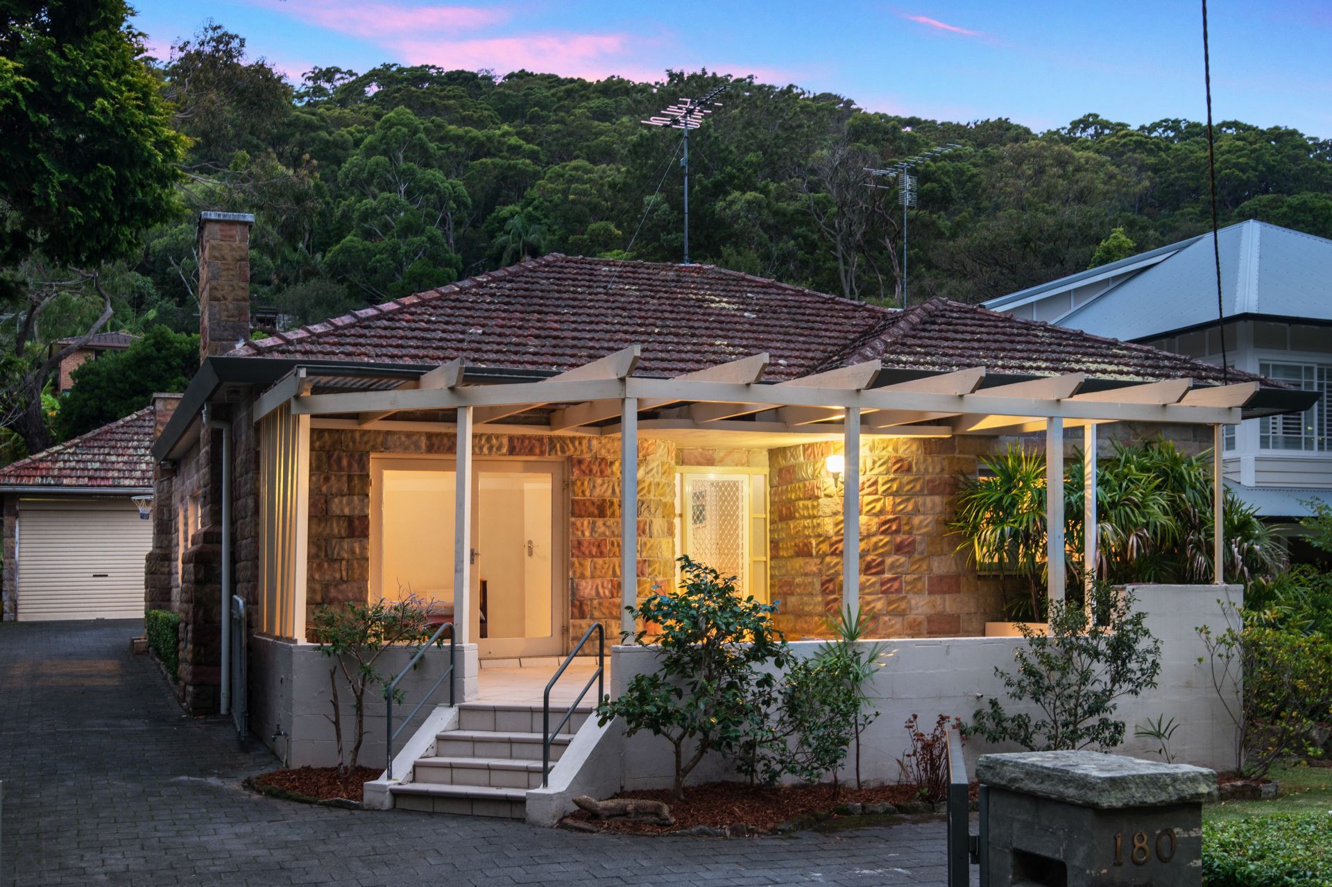 180 Central Road Avalon NSW, Avalon - Thumbnail 3