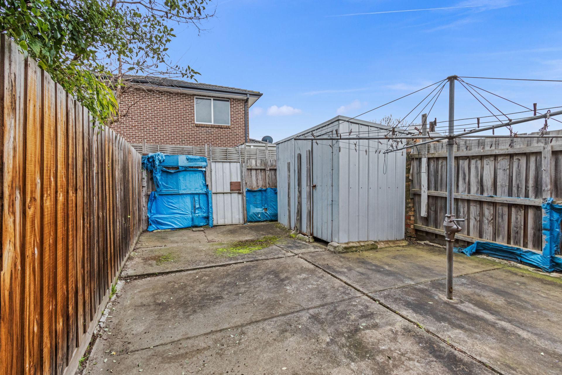 VERSATILE COMMERCIAL SPACE WITH GREAT EXPOSURE
