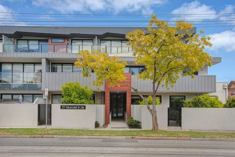 106/337 Balaclava Road, Caulfield North - Thumbnail 2