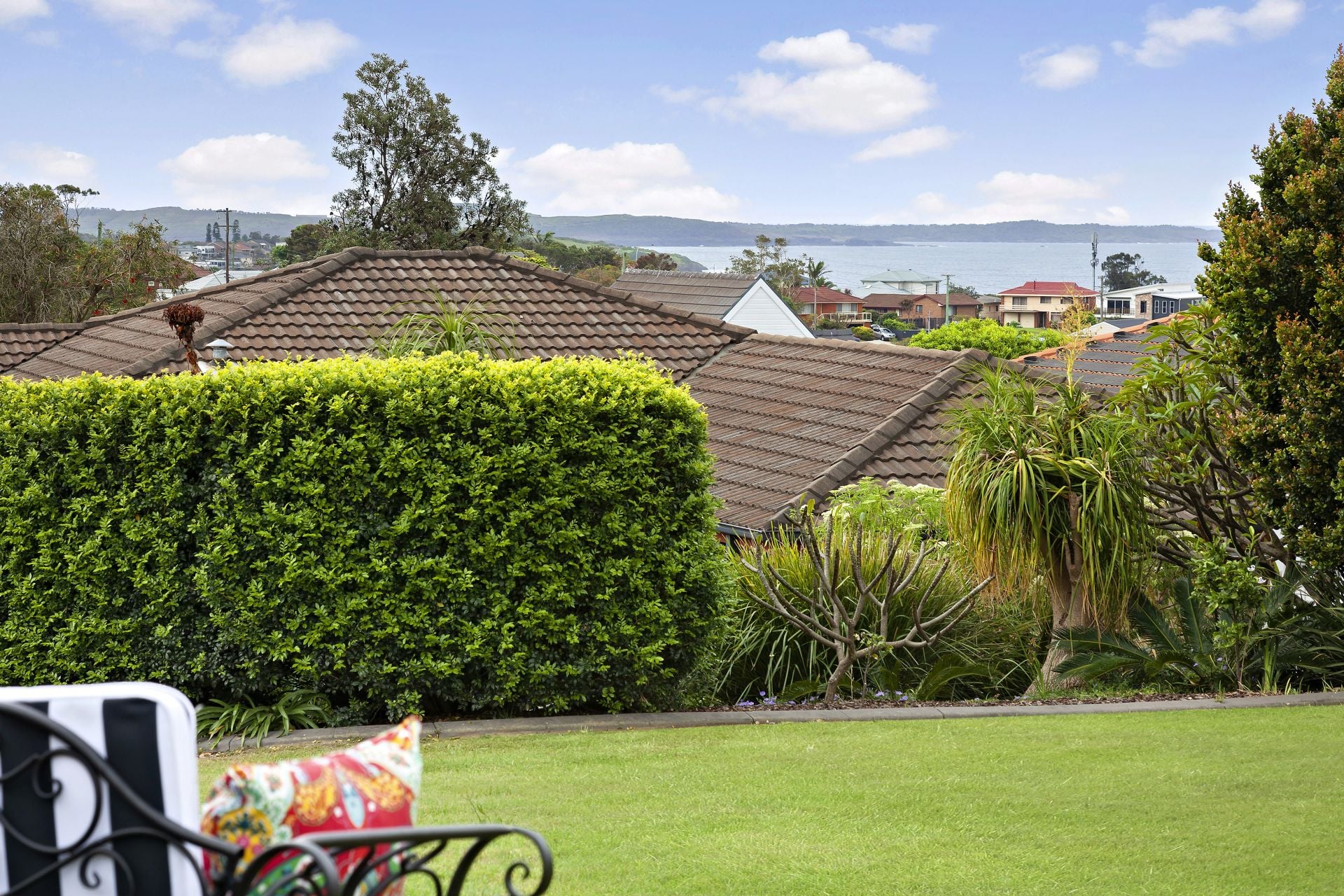 Real Estate For Sale 72 Barton Drive Kiama Downs , NSW