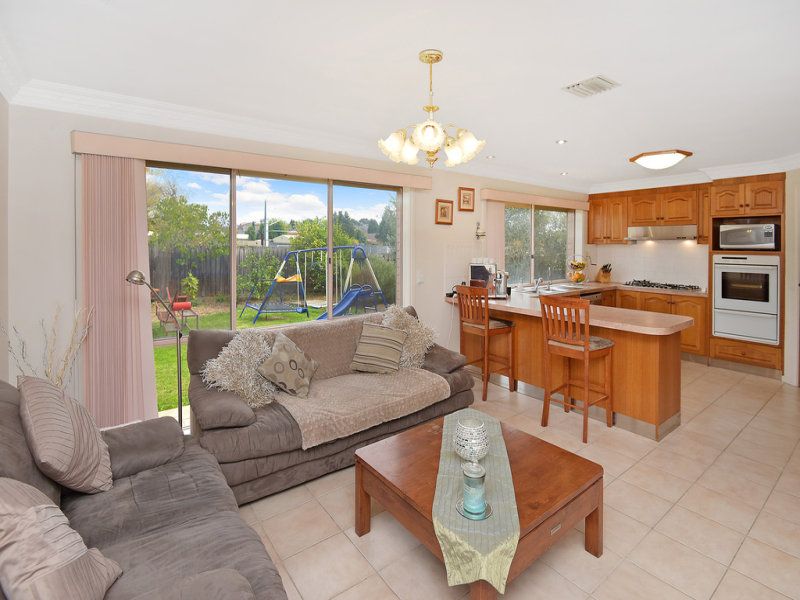8 Sturrock Court MILL PARK, 8 Sturrock Court Mill Park - Thumbnail 8