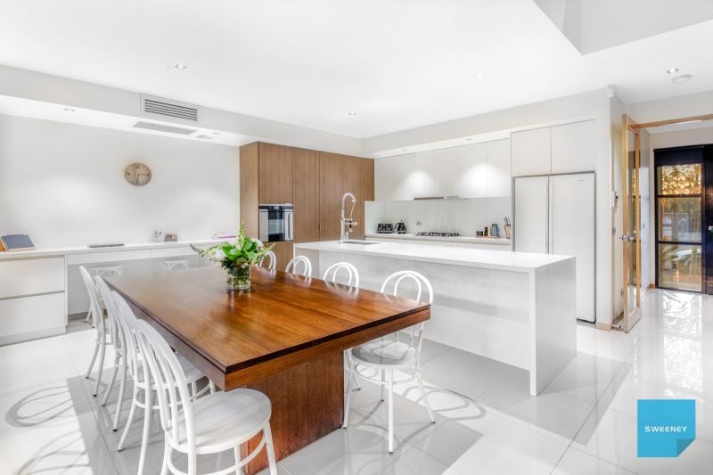 160 The Esplanade, Caroline Springs - Thumbnail 7
