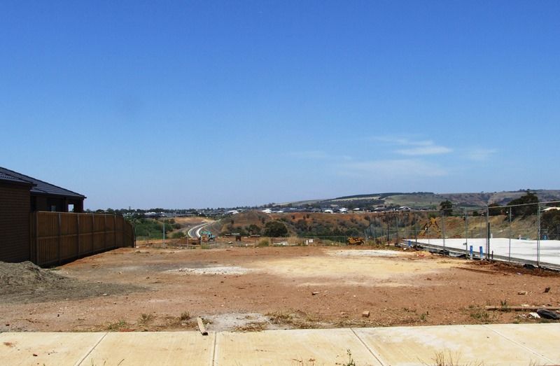 12 Earl Street East, Bacchus Marsh - Thumbnail 2