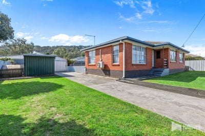 3
 
 
 
  
 
 
 1
 
 
 
  
 
 
 3
 
 
 
 
 
 
 
 14 Madeline Street, Latrobe TAS 7307, Latrobe - Thumbnail 6