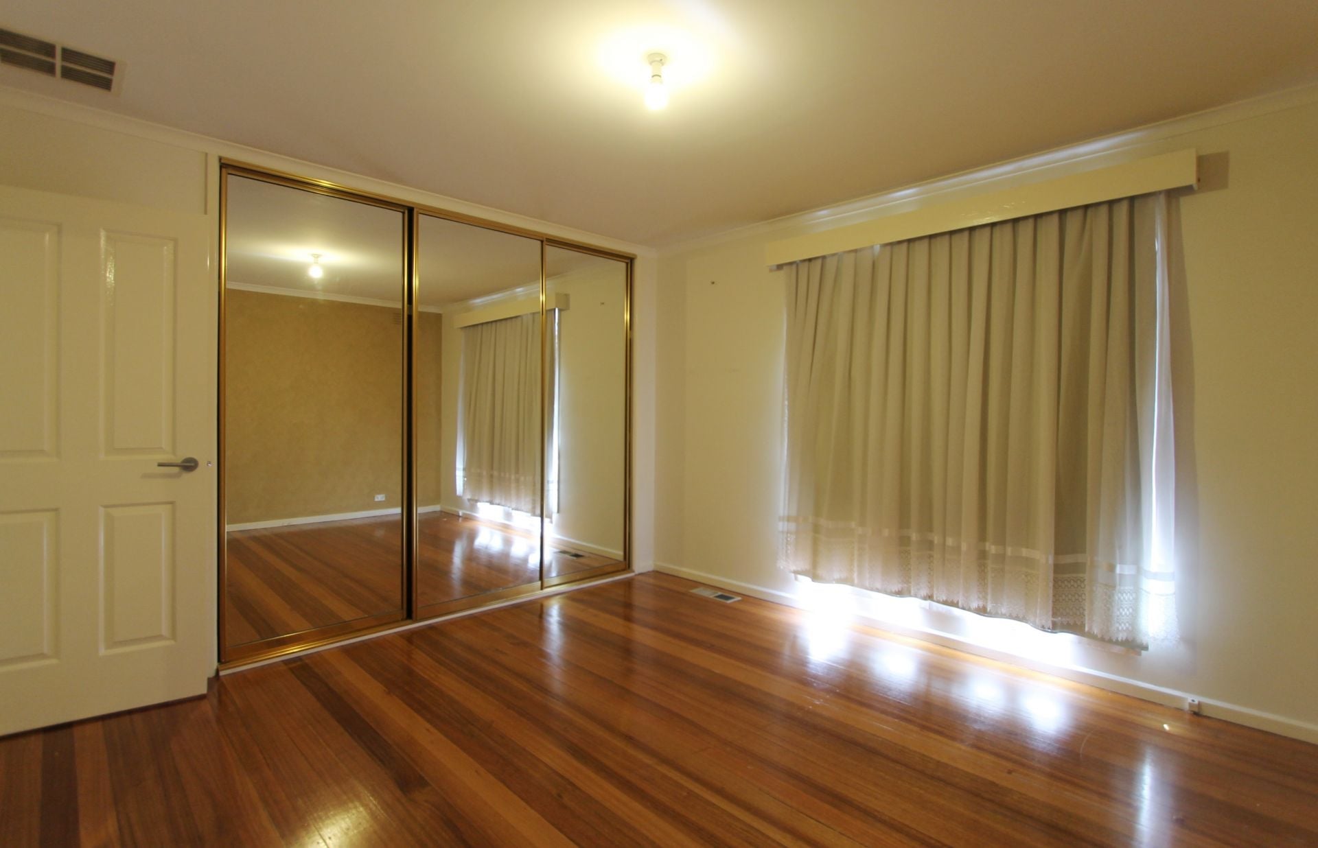 RENOVATED JEWEL !!!