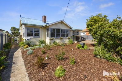 3
 
 
 
  
 
 
 1
 
 
 
 
 
 
 
 
 38 Watkinson Street, Devonport TAS 7310, Devonport - Thumbnail 2