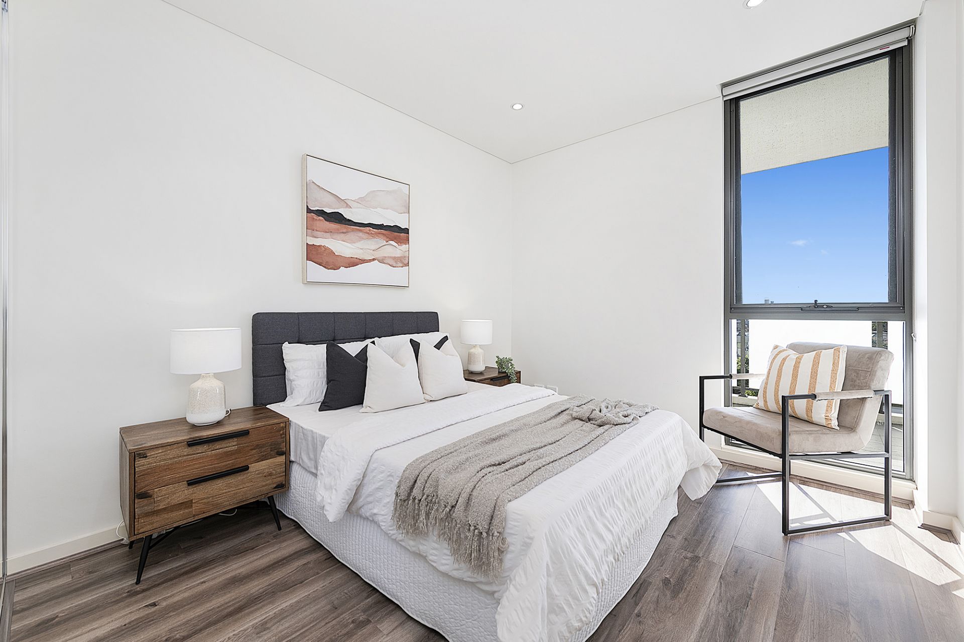 1010/4 Nipper Street, Homebush, Homebush - Thumbnail 4