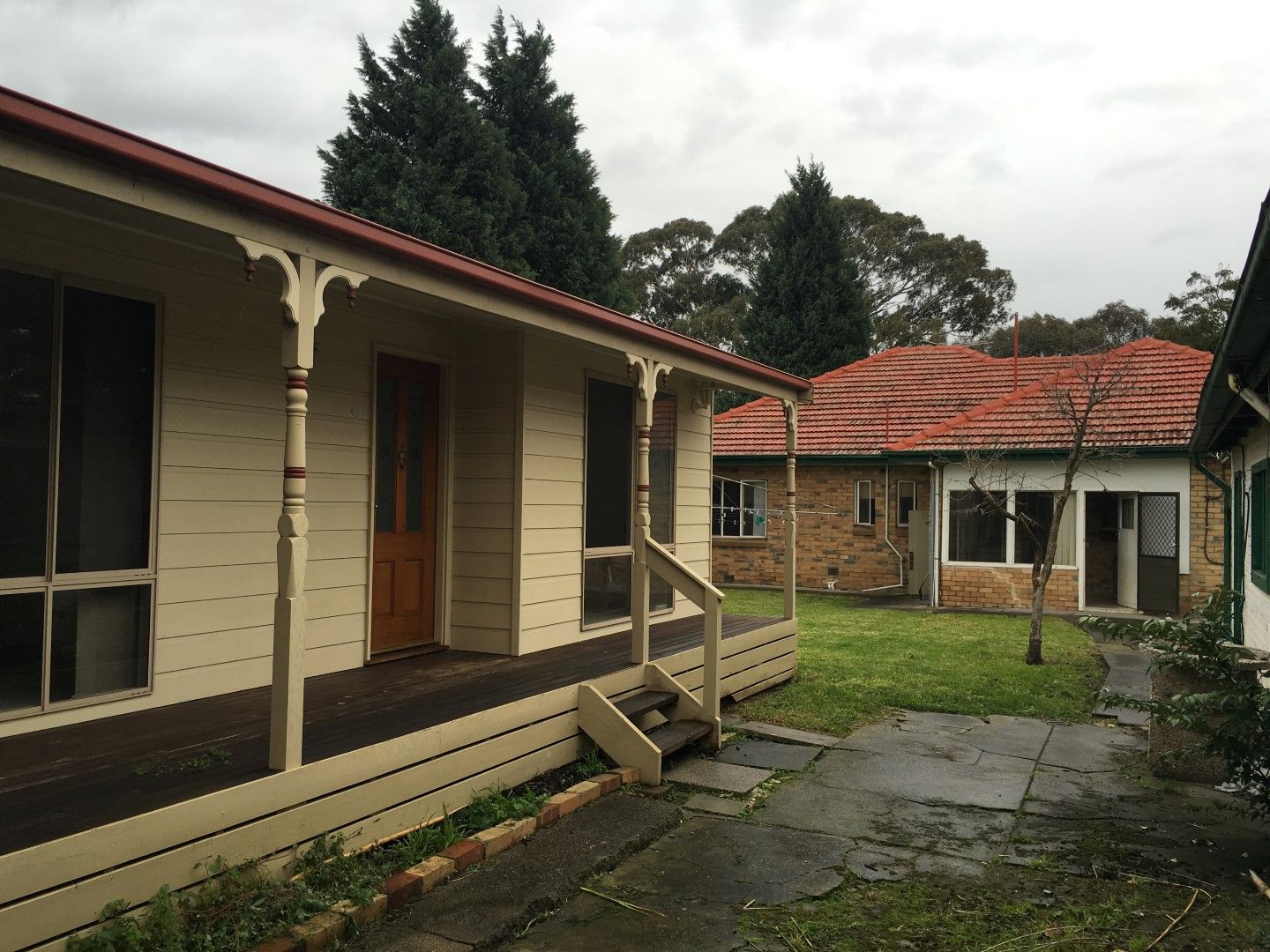 THREE BEDROOM WITH FULLY SELF-CONTAINED BUNGALOW!
