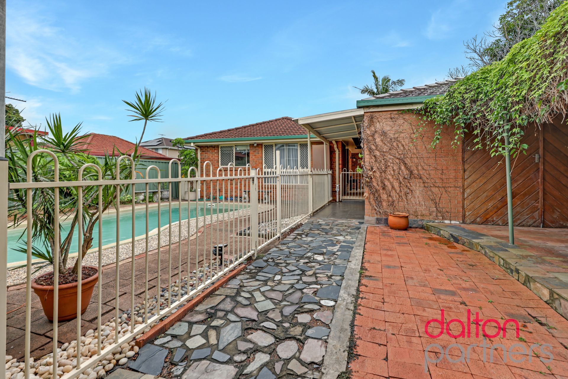 94 Gordon Avenue, Hamilton South Dalton Partners The Junction