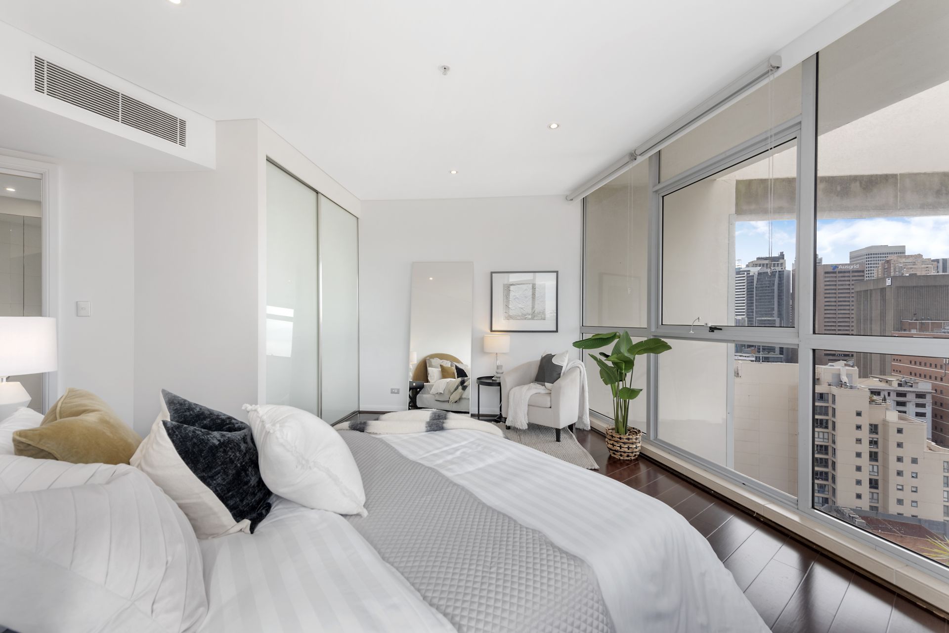 196/107 Quay Street, Haymarket Morton