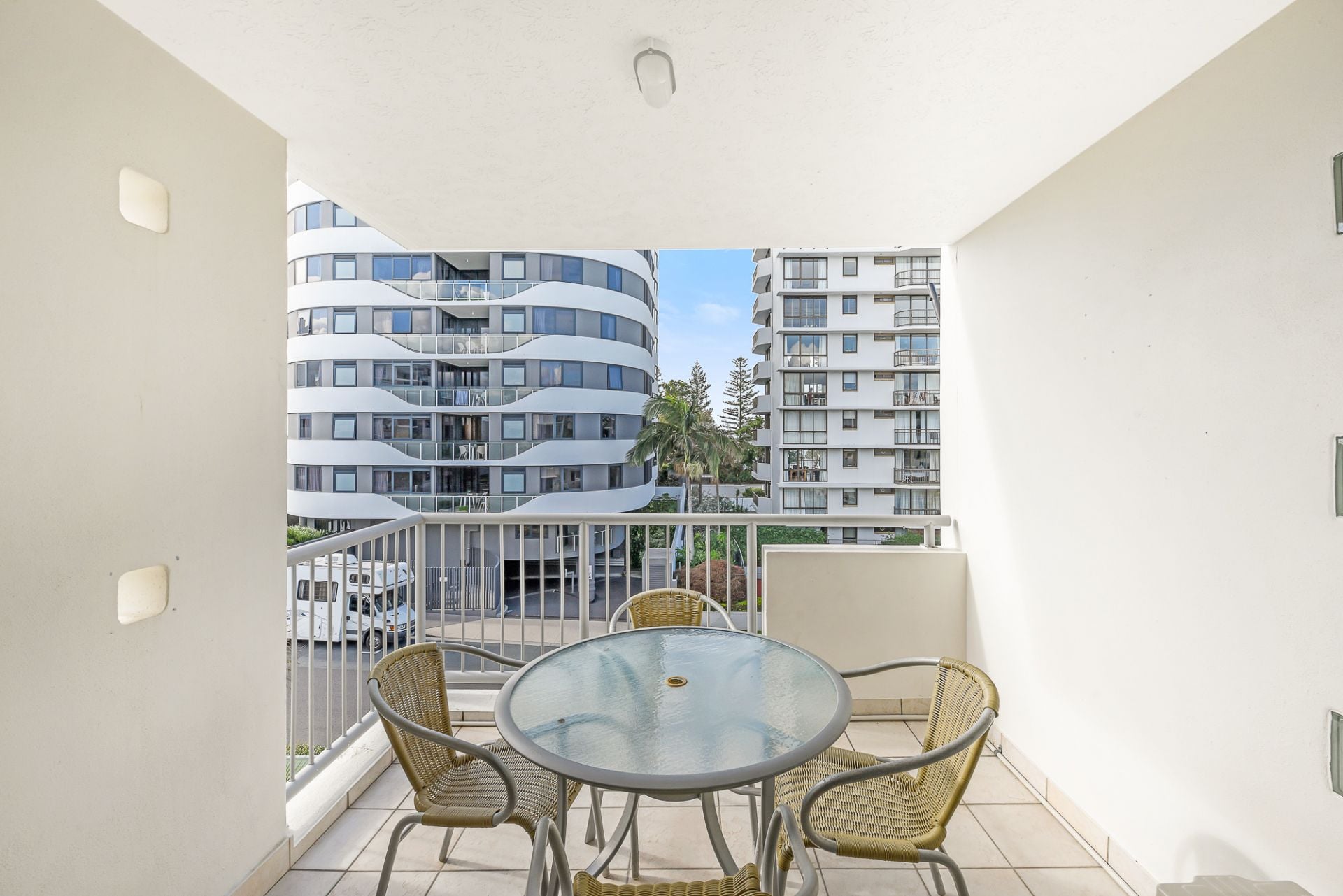 454/87 First Avenue Mooloolaba QLD, Mooloolaba - Thumbnail 3