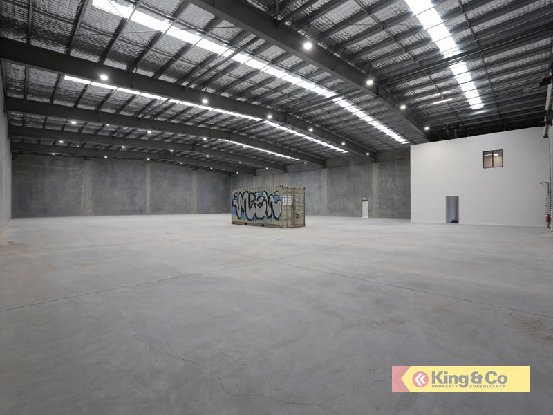 BRAND NEW FREESTANDING WAREHOUSES - GROWTH CORRIDOR!