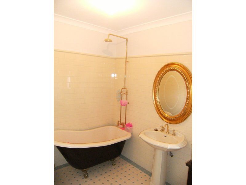 20 Moreton Close