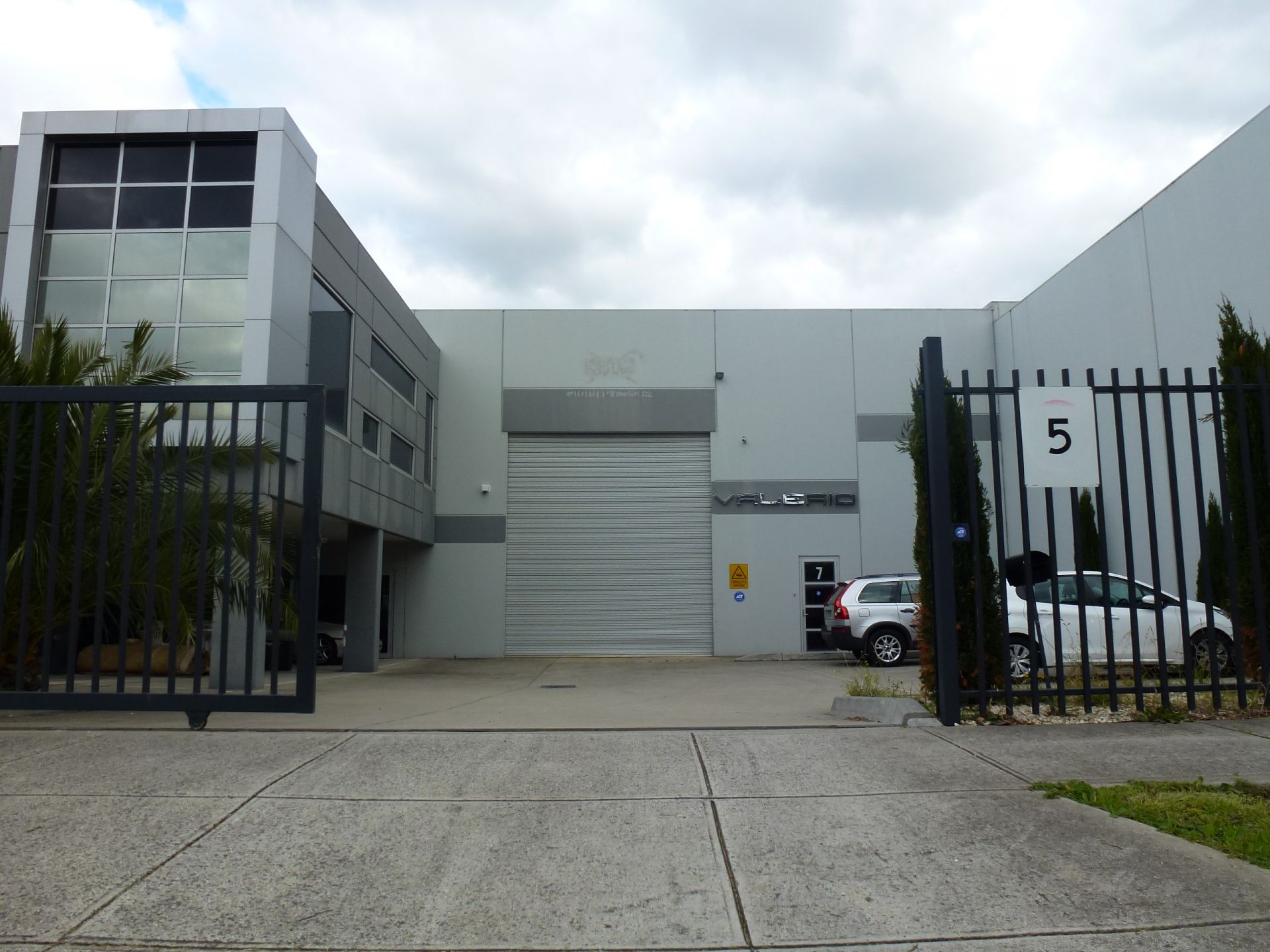 CORPORATE OFFICE SPACE IN INDUSTRIAL HUB! - OWNER WILL CONSIDER ALL OFFERS