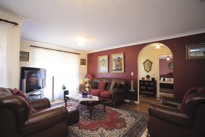 193 Victoria Street, Altona Meadows - Thumbnail 4