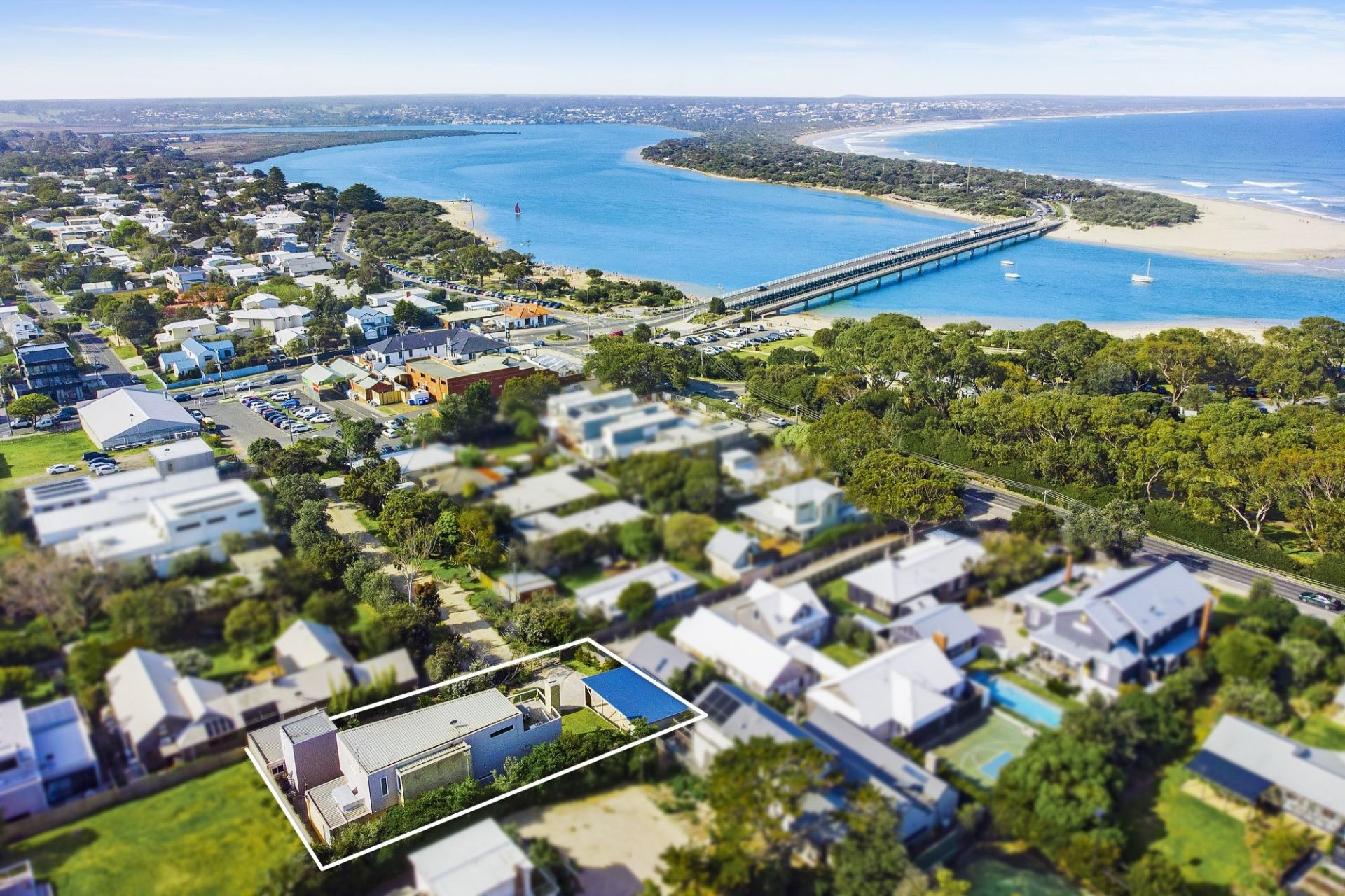 13 Golightly Street Barwon Heads VIC, Barwon Heads - Thumbnail 2