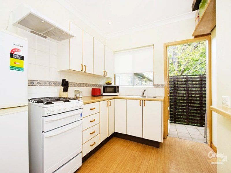 4/98-100 Burns Bay Road, LANE COVE NSW, 4/98-100 Burns Bay Road Lane Cove - Thumbnail 3