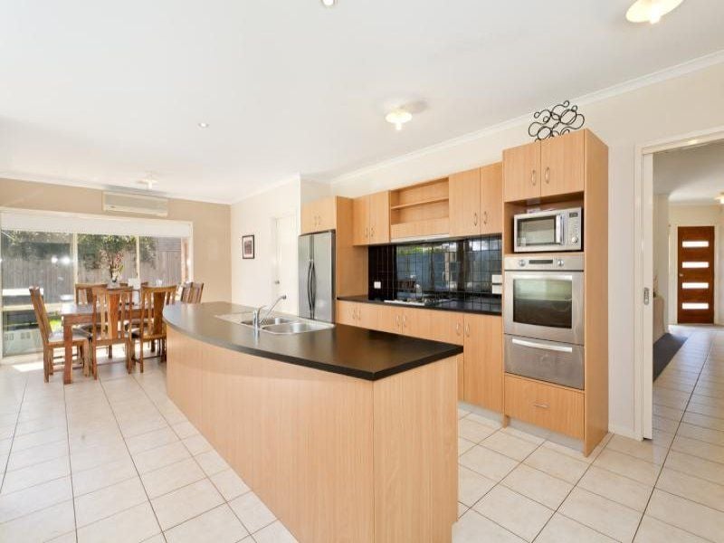 18 Affleck Court BARWON HEADS VIC, Barwon Heads - Thumbnail 5