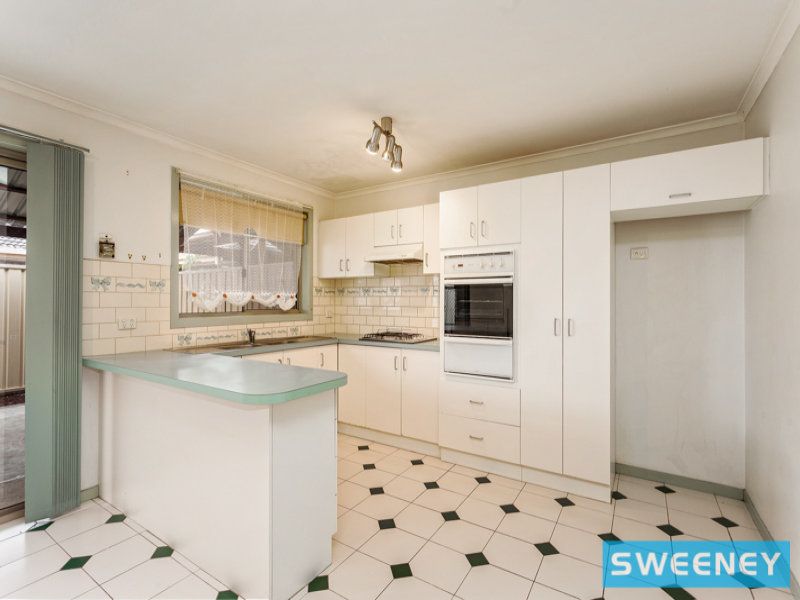 1B Knightsbridge Avenue, Altona Meadows - Thumbnail 3