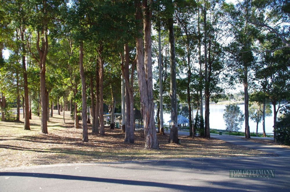 Real Estate For Sale 16 Little Springs Lane Lake Macdonald , QLD