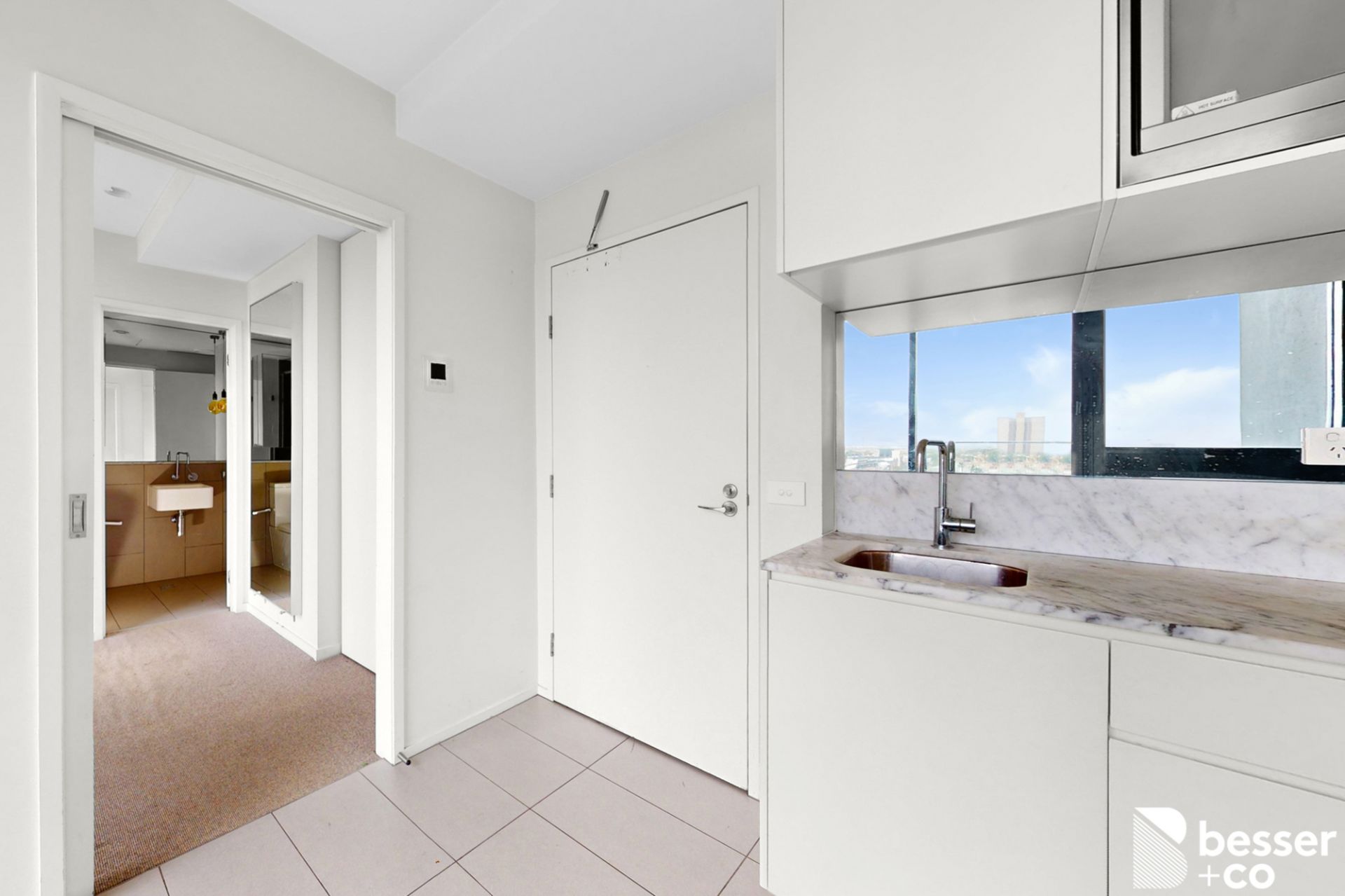 1401/52 Park Street, South Melbourne - Thumbnail 4