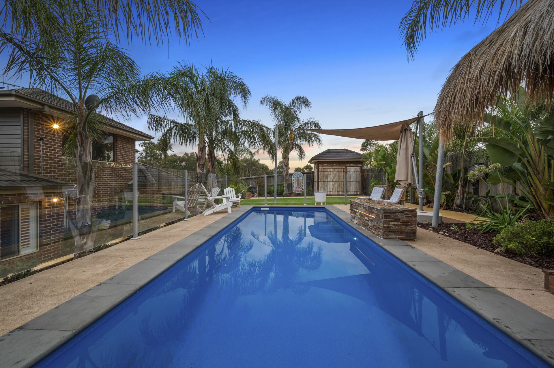 ULTIMATE ENTERTAINER - RESORT STYLE LIVING