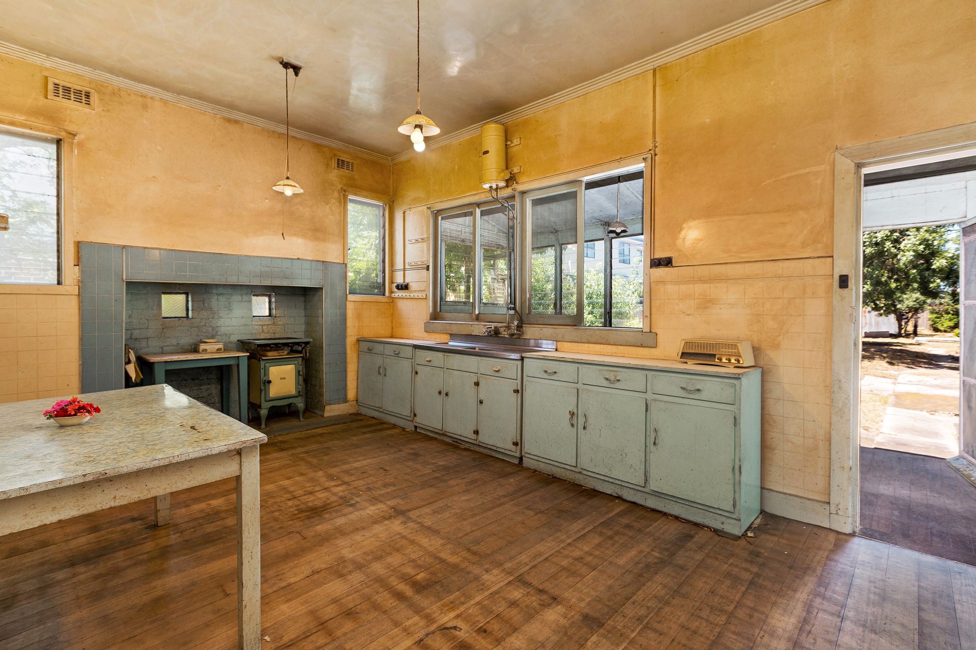 107 Alma Street, West Footscray - Thumbnail 4